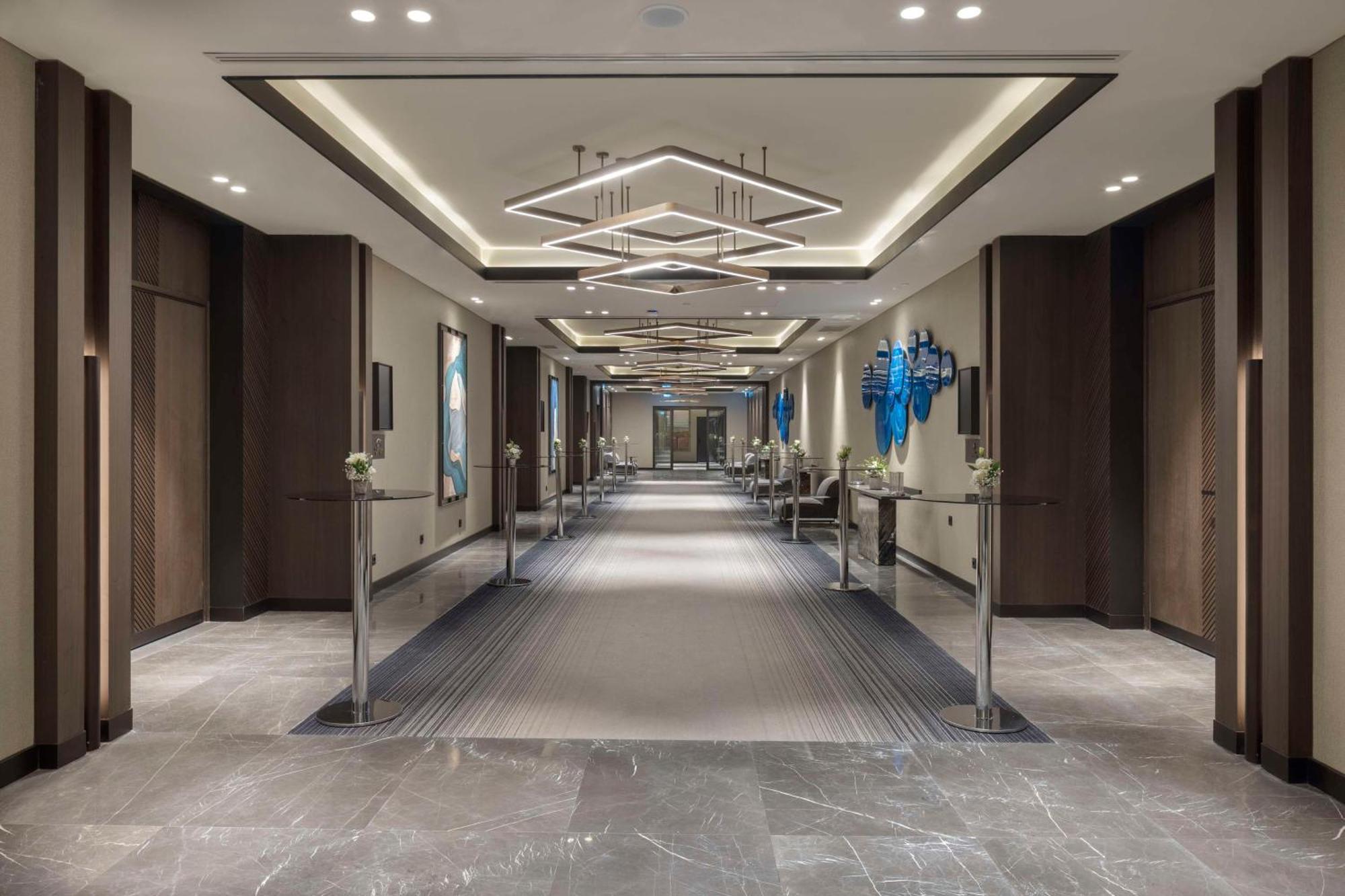 Hotel Doubletree By Hilton Sanlıurfa Exterior foto