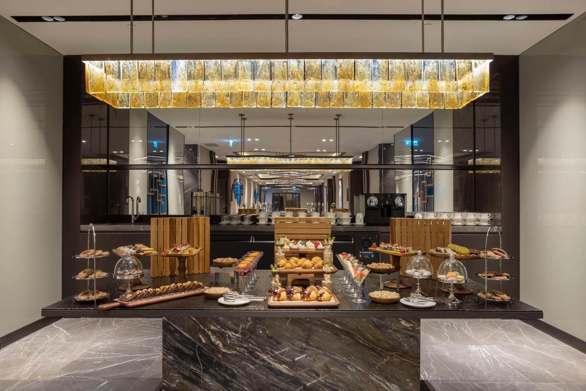 Hotel Doubletree By Hilton Sanlıurfa Exterior foto