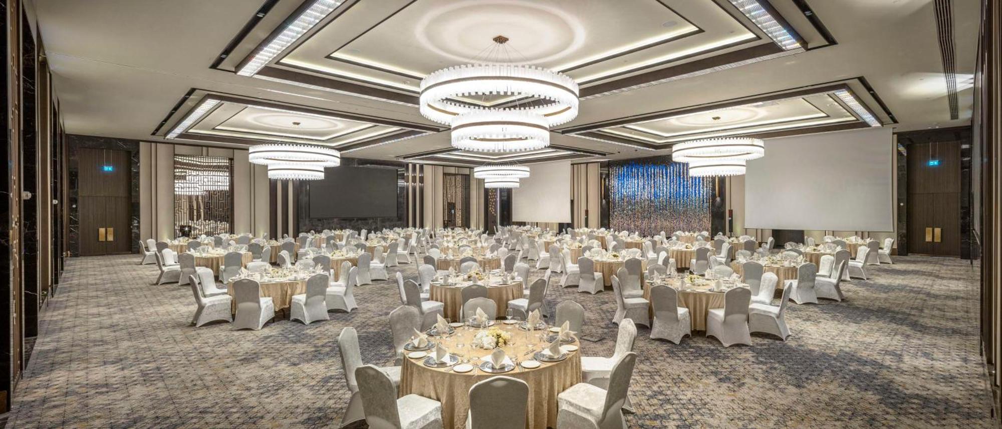 Hotel Doubletree By Hilton Sanlıurfa Exterior foto